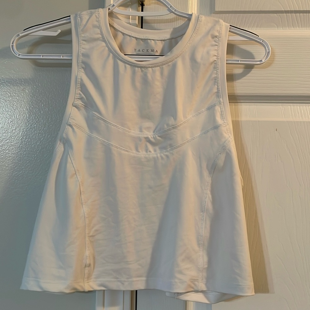 Tackma White Racer Back Top Medium